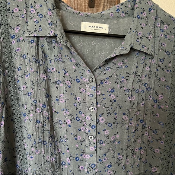 LUCKY BRAND • Collared Blouse - Picture 2 of 2